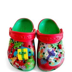 CROCS Disney Parks Clogs 2023 Christmas Holiday Mickey & Friends Kids Size C6 6